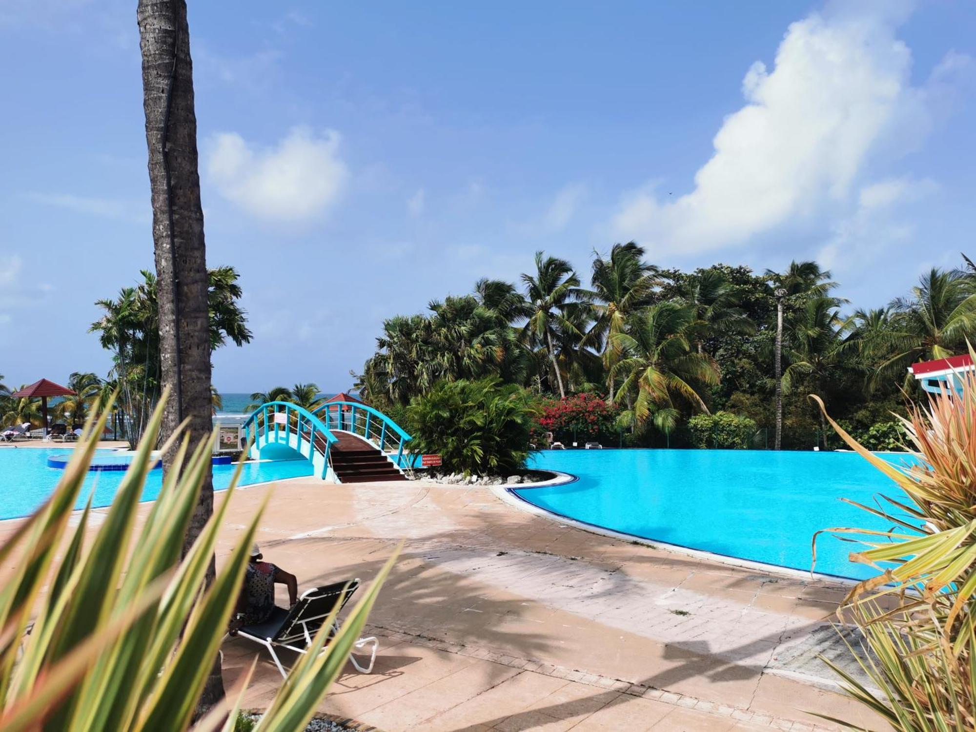 Appart T3 Village Vacances Sainte-Anne Courcelles 外观 照片