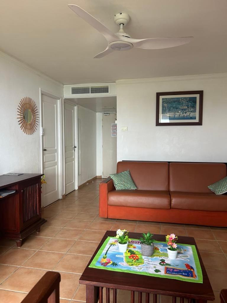 Appart T3 Village Vacances Sainte-Anne Courcelles 外观 照片
